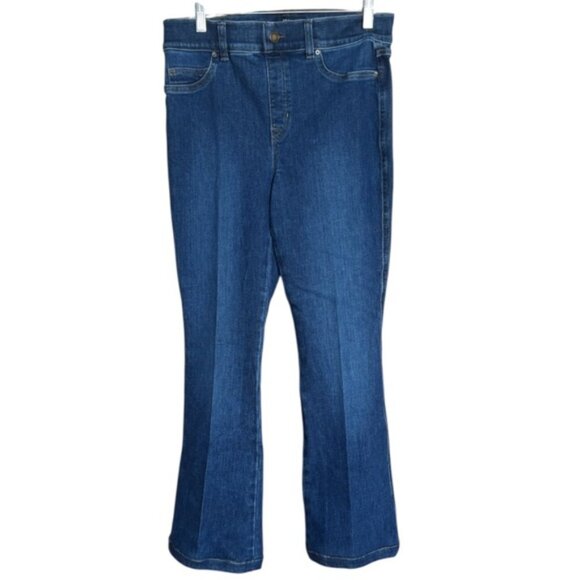 Spanx SPANXshape™ EveryWear Flare Jeans in Authentic Blue Size Large 21164R - Picture 4 of 8